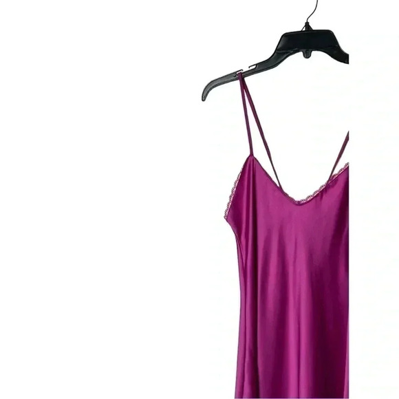 1683. WILD FABLE MINI LENGTH SLIP DRESS SIZE SMALL HOT PINK IN COLOR OPEN BACK - Picture 3 of 10